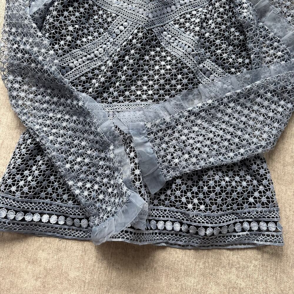 Embroidered Top - Picture 3 of 4
